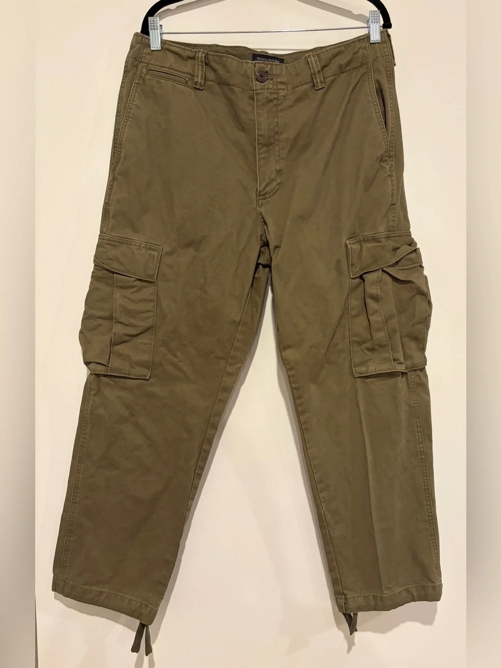 Banana Republic Relaxed Fit Cargo Pants Khaki Size 33x30
